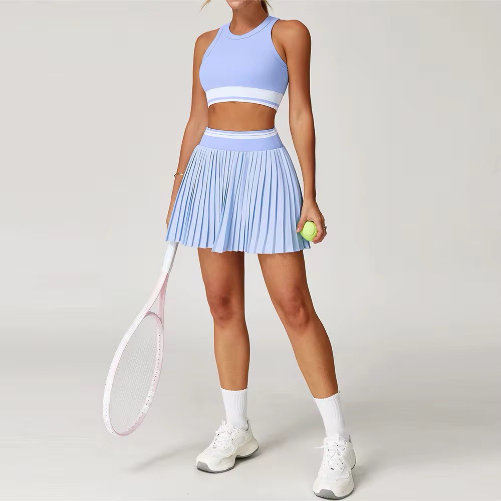 MTFIT Luxe Tennis Set: Elevated Crop Top & Skirt