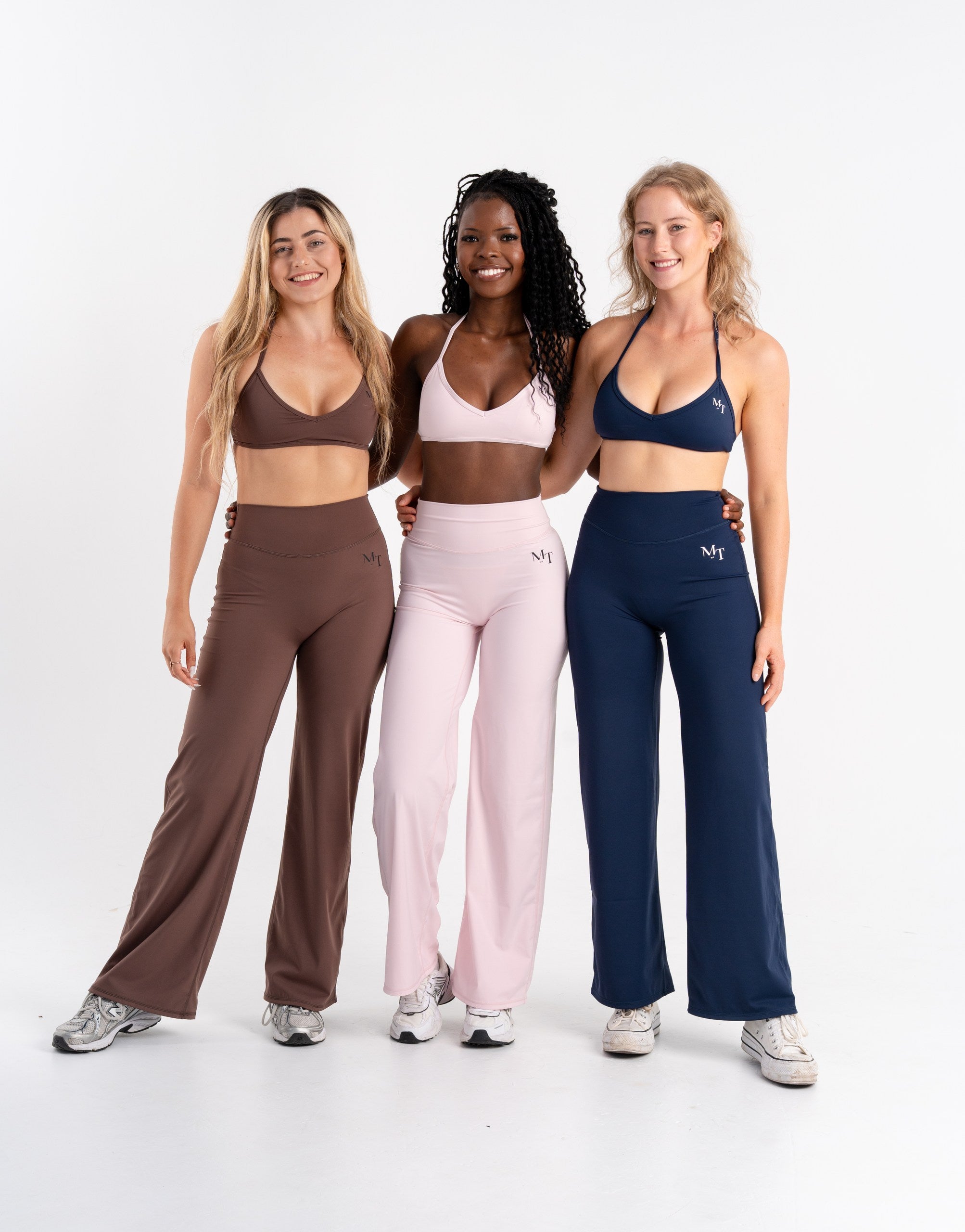 MT Fit Flow Wide-Leg Active Set – Sports Bra & Flare Pants